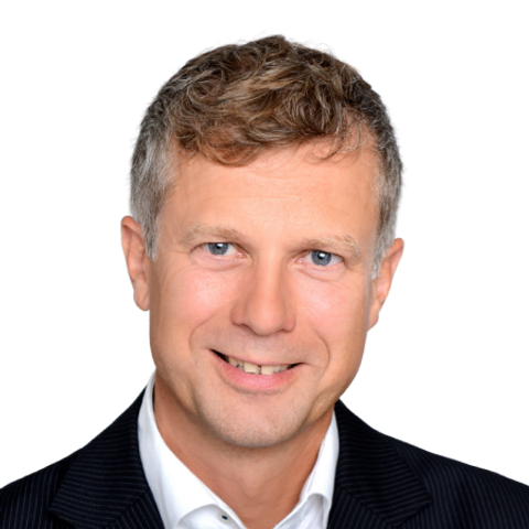 Klaus Skytte; CEO - 